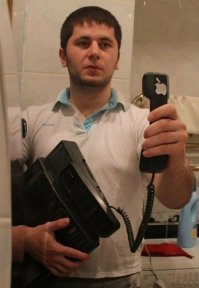 ????

это шикарнейший стеб

вот только где камера на этом телефоне не вкурю )))
