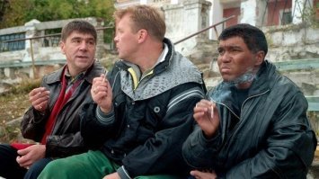 «Строганину полюбил, а суп не признает». Как африканцы выживают в Якутии