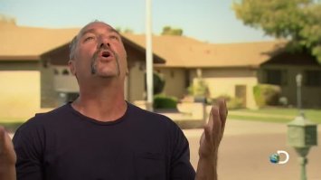 Купил дом вслепую, а в гараже оказался Ferrari 1984 года выпуска