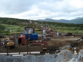 Был там в 2006 году, когда монтировали гео тэс, сейчас она выглядит не в лучшем виде конечно.
Природа там супер