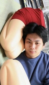 Мне кажется он хочет , чтобы его застрелили