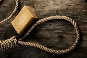 Меченный педераст пропиндосный куесос не заслуживает прощения. Как Иуда. И ждут его