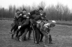 В палки-банки и в слона мы играли