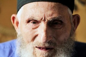 что значит мужиков нет, что за дискриминация?! Внесу поправку к посту, вот пара фото и кому интересно полный список мужиков-долгожителей , а и да мужики, всех причастных и будущих солдат с праздником!!!