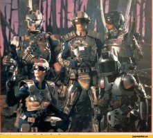 Ууу.... мало того, что древность, дак ещё и далеко не самый популярный сериал. Но смотрел с удовольствием.