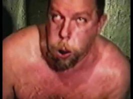 Эээ ну это нихера не не китайские долгоносики, это жуки, вылупляющиеся из личинки обыкновенного мучного червя. 
тот момент, когда даже Пахом окуел