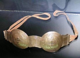 древние якутские очки от снежной слепоты