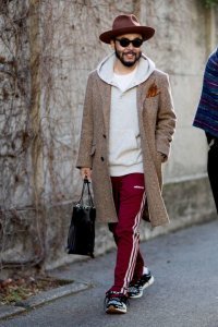 мода сезон весна 2019. ясно без слов