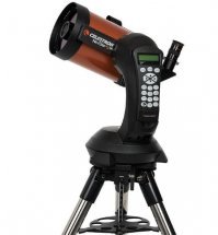 Наблюдал это суперлуние из окна с помощью такого аппарата. Окуляры на 75 и 150 крат. Смотреть пришлось в темных очках, так как яркость была более чем избыточная. Луна просто супер!