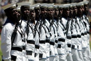 Взвод кочегаров повеселил!