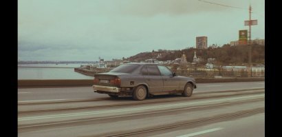 чёт какая-то бентля неухоженная...