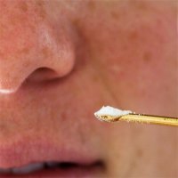 Да да, конечно, в ухе ковырять))))