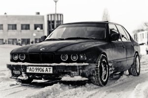 На ВАЗе так борзеть нельзя! Нужно хотя бы БЭХу путь даже не очень новую. Соблюдайте иерархию получения лещей.