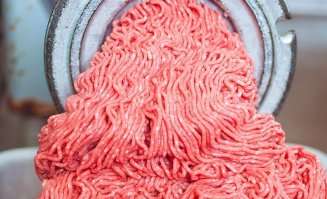 Как будто из большой вертикальной "мясорубки" стекала лава и застывала.