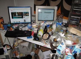 Самозанятым тоже столы накрывают...