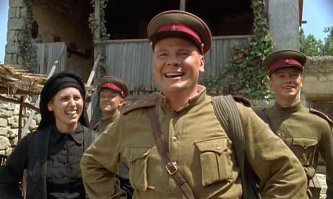 Я не знаю, каким он был человеком, но то, что он был одним из тех актеров, фильмы с которым можно пересматривать и пересматривать, это стало понятно, когда Галкина не стало.