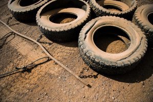 кому нужны два рубля?
это что за резина за 2 рубля?!
такая?