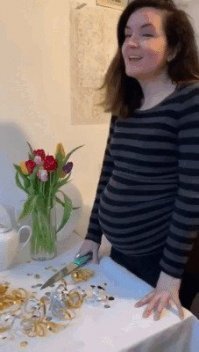 Так она родила тогда или нет?