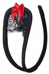 Вот Кендалл проказница а...