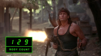 Очередной мастер бесконтактного боя с легкостью раскидывает толпу учеников