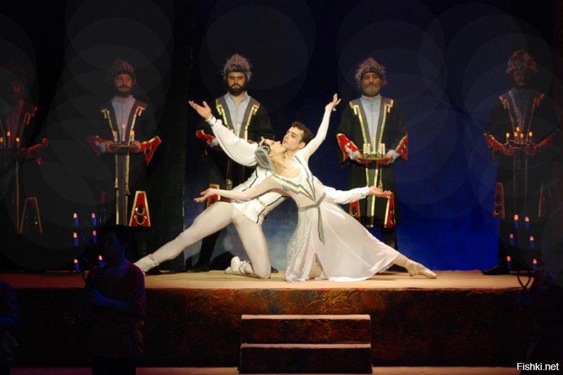 Арбалет - армянский балет. например "гаянэ"