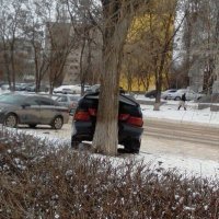 Насчёт картинки №11: "Кто-то перепутал педали", я, может что-то не знаю, не водитель видите ли, но разве у автомобиля может быть педаль заднего хода?