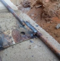 А вот я, самоучка, варил армопояс. Конечно, красиво как пайка прутком электродом никогда не получится.