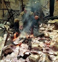 «Фонтанка» удалила новость про сгоревшие деньги. Кому они принадлежали — неизвестно