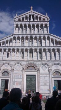 без обид, но пиза лучше