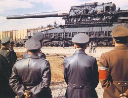 Их бы ум и энергию, да в мирное русло ...
