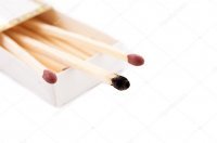 сгоревшую спичку положил в коробку - либо на задании, либо под прикрытием