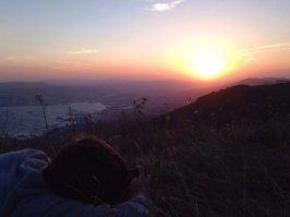 Вот что думает Новороссийск про туманы и пейзажи вообще....
фото делал сын.
все фото - кликабельны, рекомендую смотреть на полном экране
на всех фото - Черное море, гора Колдун и окрестности Новоросса
.