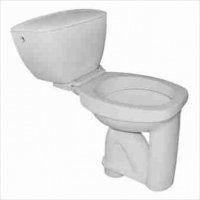 Дикие люди. Половина говна растекается по полу. Кто ж так унитазы делает? Я уж не говорю о диаметре выпуска, который в нормальных сральниках 100 мм в диаметре