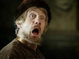 Тяжелый труд, нет парикмахера, пару дней не брился, вечером бутылка джина и пара пива, и вуаля