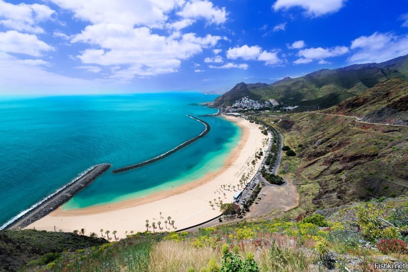 Тенерифе
Playa de Las Teresitas (Santa Cruz de Tenerife)
Август-Сентябрь - самое тепло
Апрель- Май - самая низкая аренда и низкие цены на перелёт