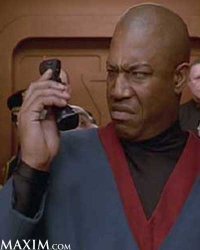 25 раз, когда в фильмах незаметно выдавали повседневные предметы за технику из будущего