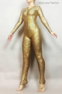 "...что бы мужики мечтали натянуть"
Кажется, это манекен...