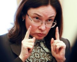 А те, кто сломал курс рубля в 2014-м, до сих пор у власти.