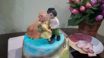 У брата тоже был тематический торт неделю назад, фото не идеальное но торт был прекрасен