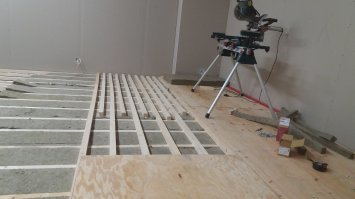 Мы на работе вот такой пару лет наза сделали.