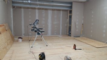 Мы на работе вот такой пару лет наза сделали.