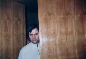 у нас на районе точно такой же меладзе маршрутку водит