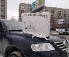 Девочки, девушки, женщины, с праздником!