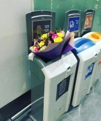 Девочки, девушки, женщины, с праздником!