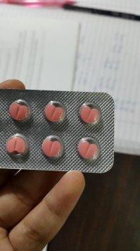 По моему при расфасовке что то напутали. Слева снизу таблетка явно для другого органа.
