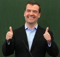 Вопрос: какое отношение имеет Древний Рим к РФ?
Ответ: всем известный Димон преподавал Римское право в ЛГУ. Вот жеж древние римляне, и здесь поднасрали россияненам.