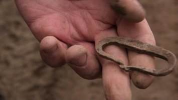 Это для добычи огня.:)