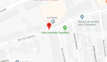 Французы проявили большое уважение Гагарину. В Париже улица и алея названы в честь великого ЧЕЛОВЕКА