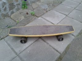 у меня где-то вот такой до сих пор валяется