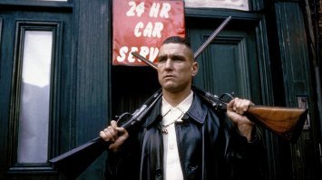 Хорошо, что под этого не догатался косить - уже закопали бы)))